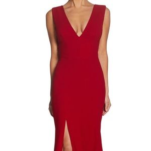 Dress the Population Sandra Plunge crepe trumpet gown